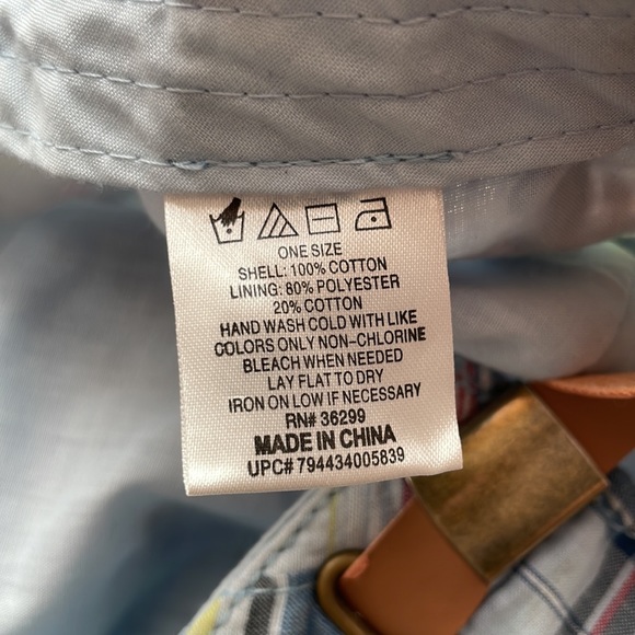 Hat - Picture 4 of 5